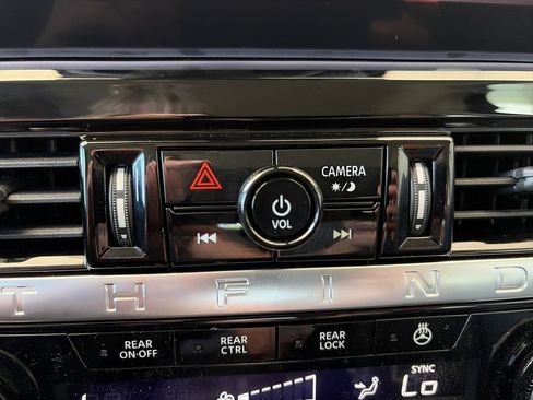Used 2026 Nissan Pathfinder SL w/ Cargo Package FWD image 36