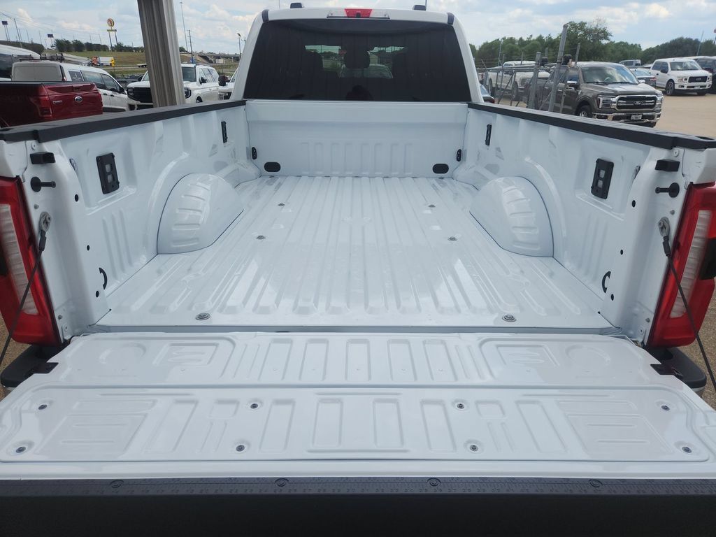 New 2027 Ford F350 XLT w/ XLT Premium Package AWD/4WD image 27