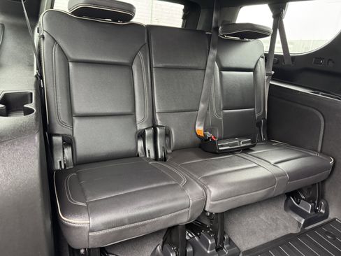 Certified 2023 Chevrolet Suburban Premier image 22