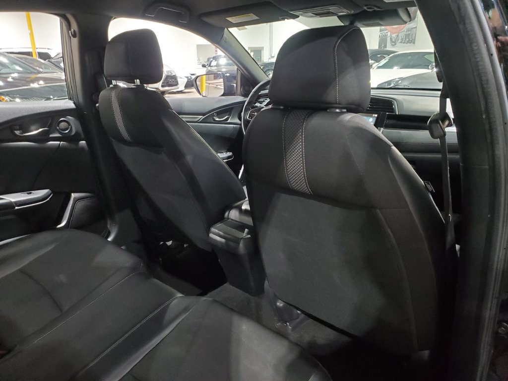 Used 2020 Honda Civic Sport image 21