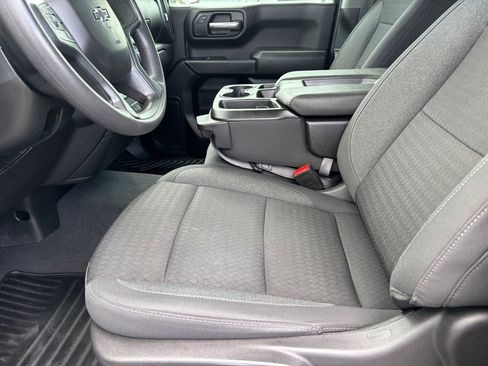 Used 2024 Chevrolet Silverado 1500 Custom w/ Dark Appearance Package AWD/4WD image 10