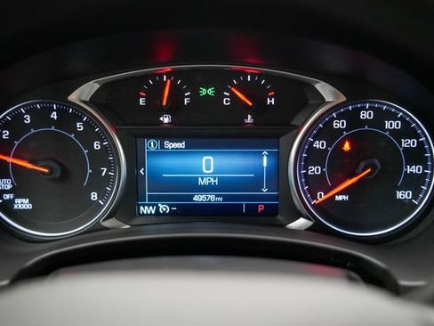 Used 2023 GMC Terrain SLE w/ Driver Convenience Package FWD image 5