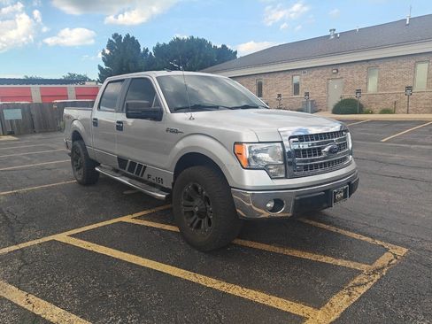 Used 2014 Ford F150 XLT w/ XLT Chrome Package AWD/4WD image 6
