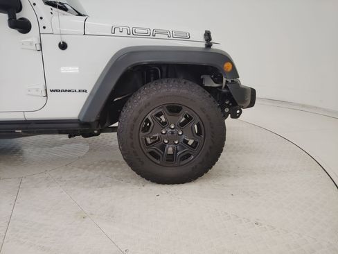 Used 2013 Jeep Wrangler Moab image 26