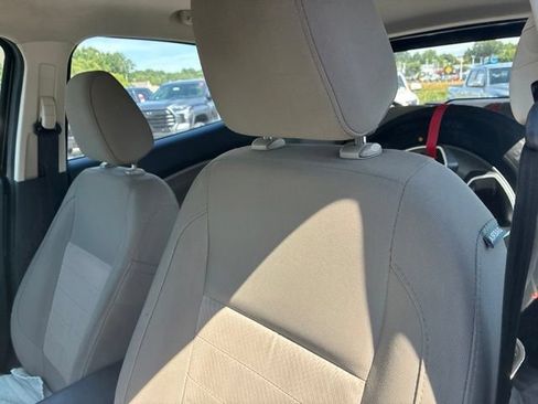 Used 2021 Ford EcoSport S FWD image 6