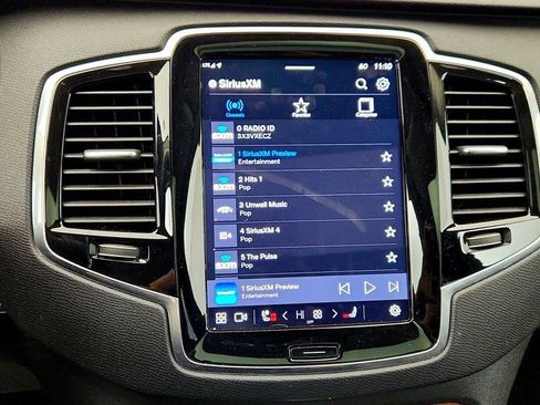 Used 2025 Volvo XC90 T8 Plus w/ Protection Package Premier image 16