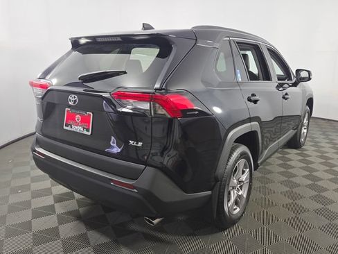 Used 2025 Toyota RAV4 XLE w/ Convenience Package FWD image 8