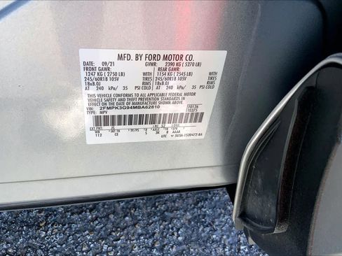 Certified 2021 Ford Edge SE FWD image 32
