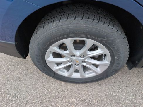 Used 2019 Chevrolet Equinox LT image 9