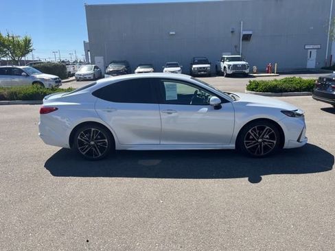 Used 2025 Toyota Camry XSE image 4