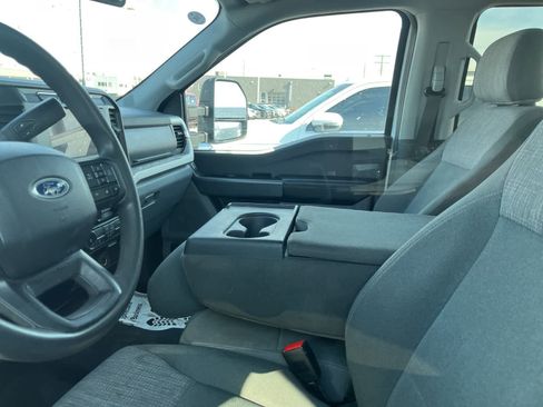 Used 2024 Ford F350 XLT image 28