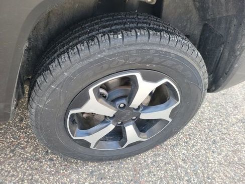 Used 2022 Jeep Renegade Trailhawk image 19