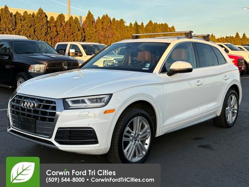 Used 2019 Audi Q5 2.0T Premium Plus w/ Premium Plus Package image 4