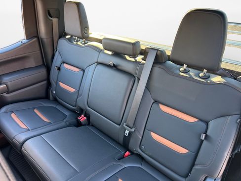 Used 2021 GMC Sierra 1500 AT4 image 12