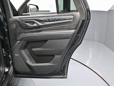 Used 2024 GMC Yukon Denali image 42