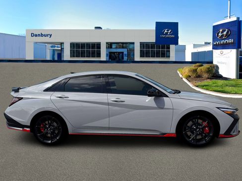 New 2026 Hyundai Elantra N FWD image 9