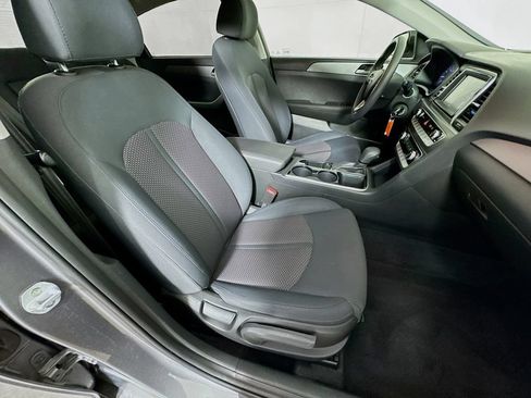 Used 2019 Hyundai Sonata SE FWD image 32