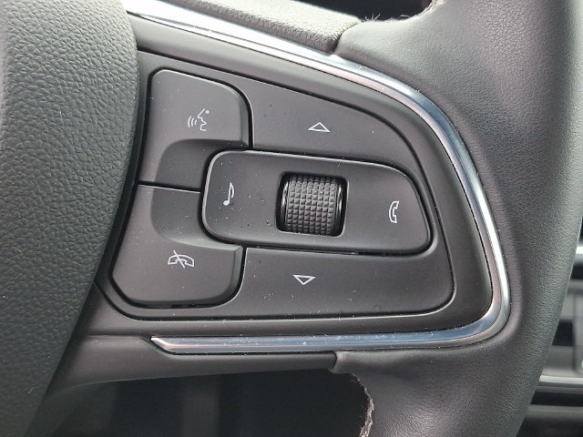 Used 2024 Buick Envista Sport Touring w/ Convenience I Package FWD image 21