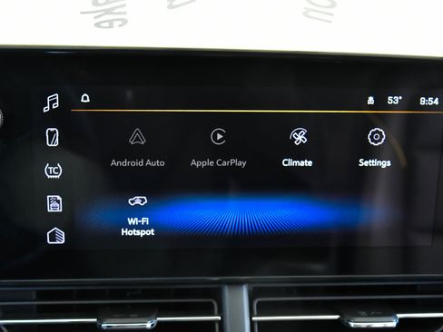 Used 2025 Chevrolet Trax ACTIV w/ Driver Confidence Package image 19