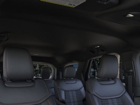 New 2026 Ford Explorer ST-Line w/ ST-Line Street Pack image 23