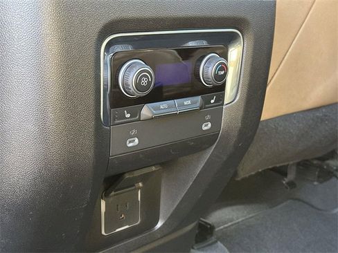 Used 2023 Chevrolet Tahoe Premier w/ Premium Package image 43