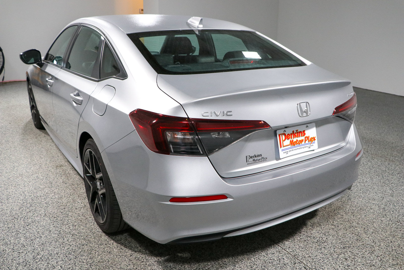 Used 2025 Honda Civic Sport image 9