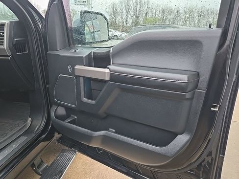 Used 2020 Ford F150 Platinum w/ Equipment Group 701A Luxury AWD/4WD image 97