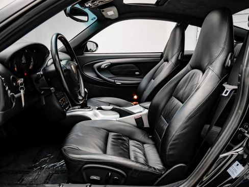 Used 2005 Porsche 911 Turbo S image 31