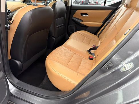 Used 2021 Nissan Sentra SV w/ SV Premium Package image 20