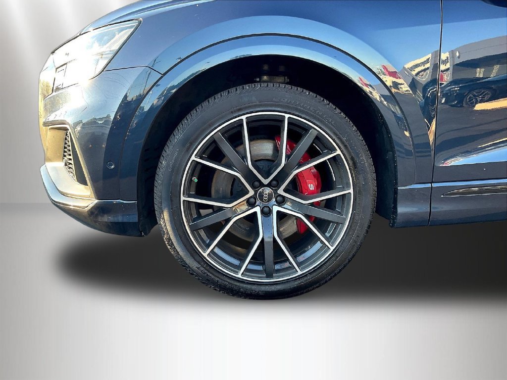 Used 2023 Audi SQ8 Prestige AWD/4WD image 33