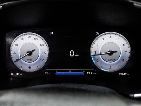 Used 2022 Hyundai Santa Fe SEL w/ Convenience + Premium Package FWD image 31
