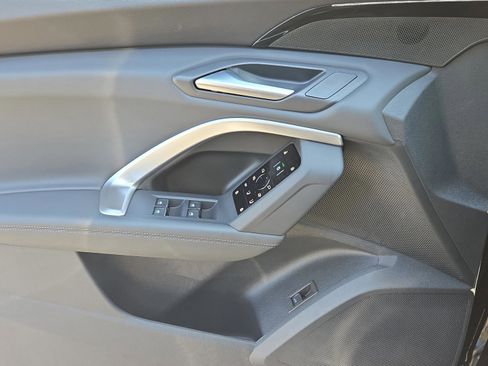 New 2025 Audi Q5 Premium image 20