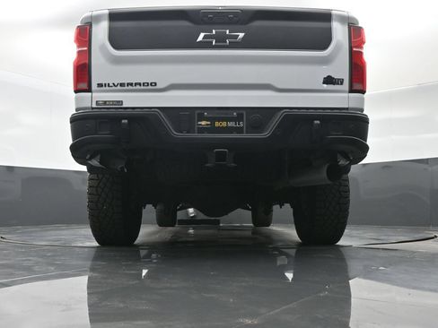 Used 2024 Chevrolet Silverado 2500 ZR2 w/ ZR2 Bison Edition AWD/4WD image 38
