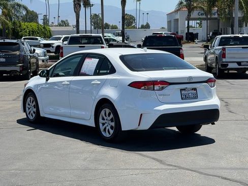 Used 2026 Toyota Corolla LE FWD image 8