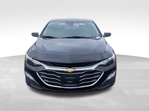 Used 2023 Chevrolet Malibu LT FWD image 2