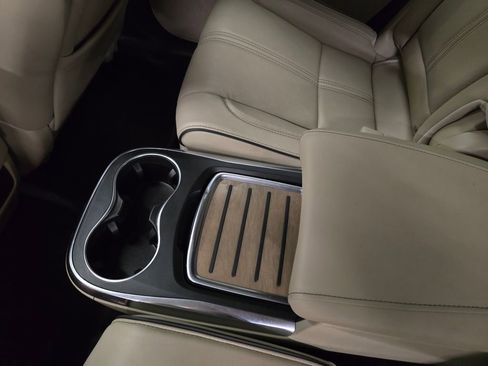 Used 2020 Acura MDX FWD w/ Advance Package image 34