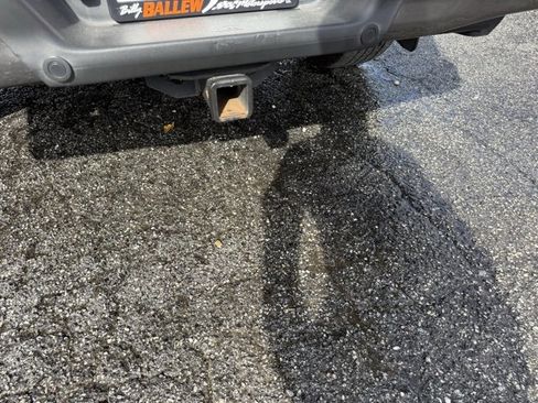 Used 2017 Ford F150 XLT w/ Equipment Group 302A Luxury image 18