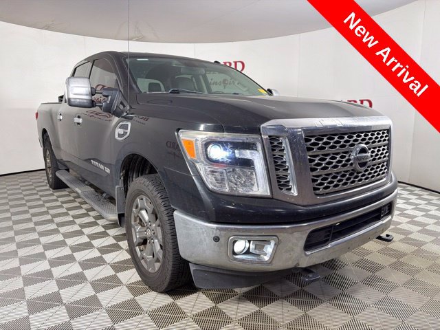 Used 2018 Nissan Titan SL w/ Chrome Package AWD/4WD image 1