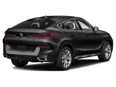 Used 2021 BMW X6 M50i w/ Executive Package image 2