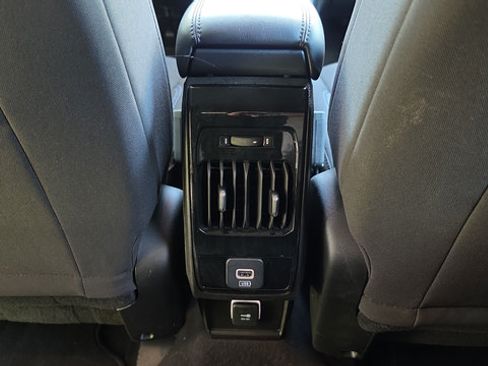 Used 2023 Jeep Compass Sport AWD/4WD image 28