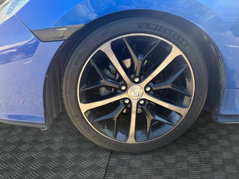 Used 2020 Honda Civic Sport image 14