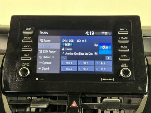 Used 2023 Toyota Camry SE image 28