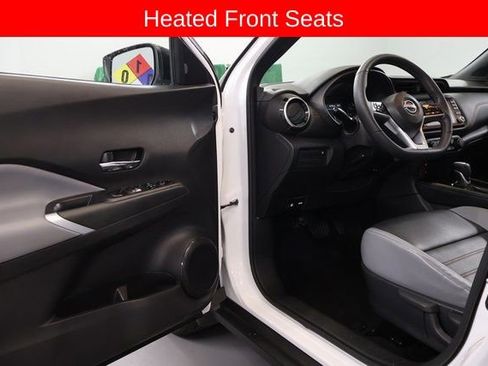 Used 2023 Nissan Kicks SR w/ SR Premium Package image 10