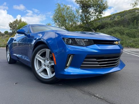 Used 2017 Chevrolet Camaro LT image 7