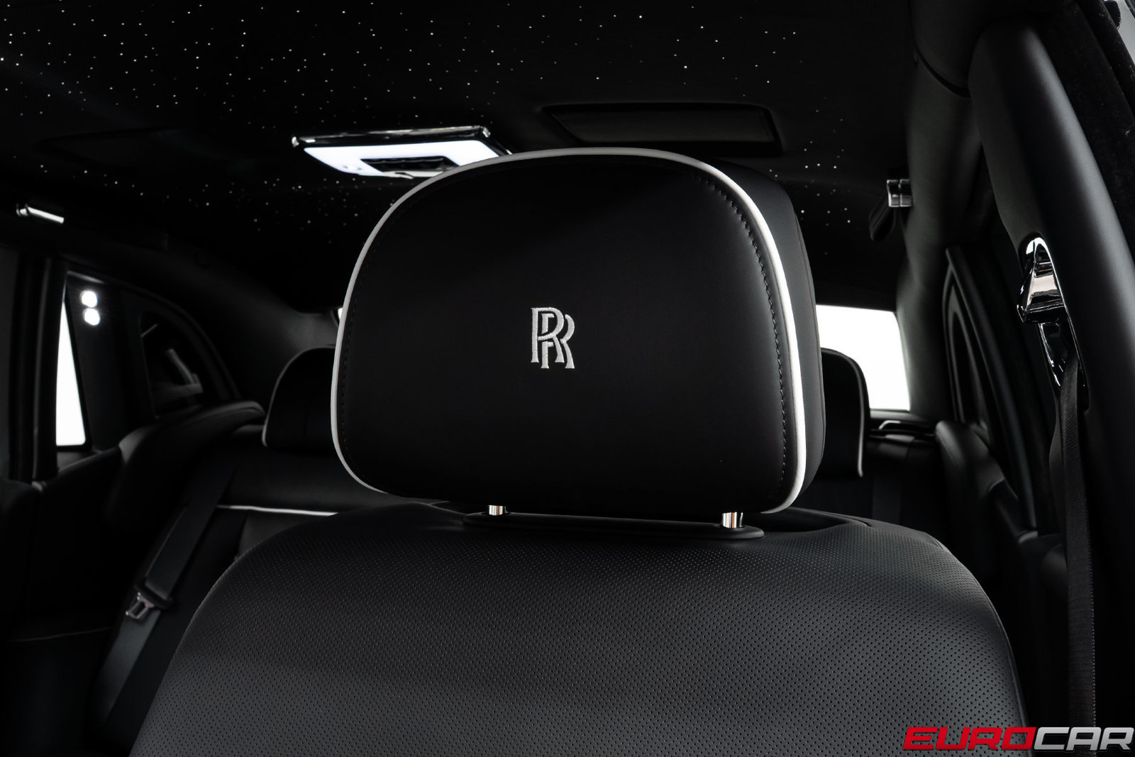 Used 2022 Rolls-Royce Phantom Sedan RWD image 47