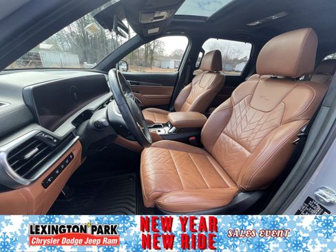 Used 2023 Kia Telluride SX Prestige X-Line image 19