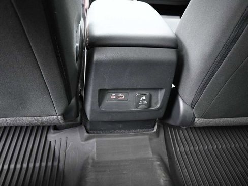 Used 2023 Nissan Frontier PRO-4X AWD/4WD image 14
