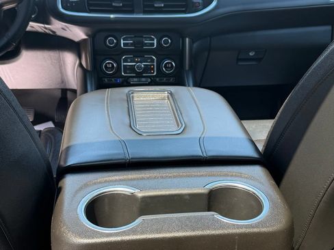 Used 2021 Chevrolet Tahoe High Country AWD/4WD image 40
