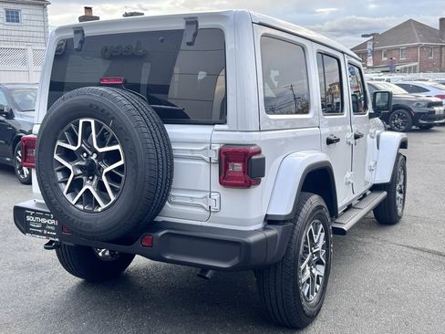 New 2026 Jeep Wrangler Sahara image 7