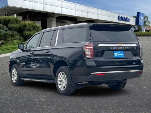 Used 2023 Chevrolet Suburban LT image 6